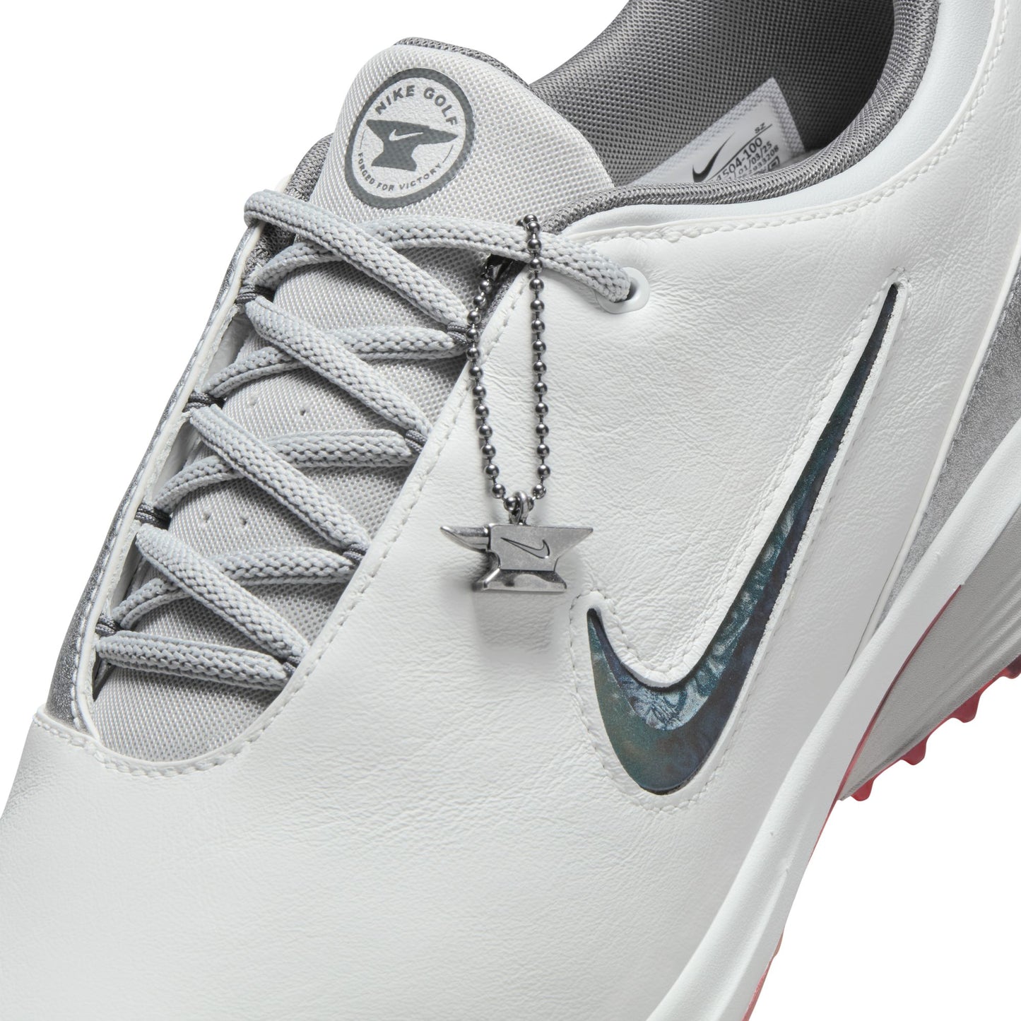 Nike Victory Tour 4
